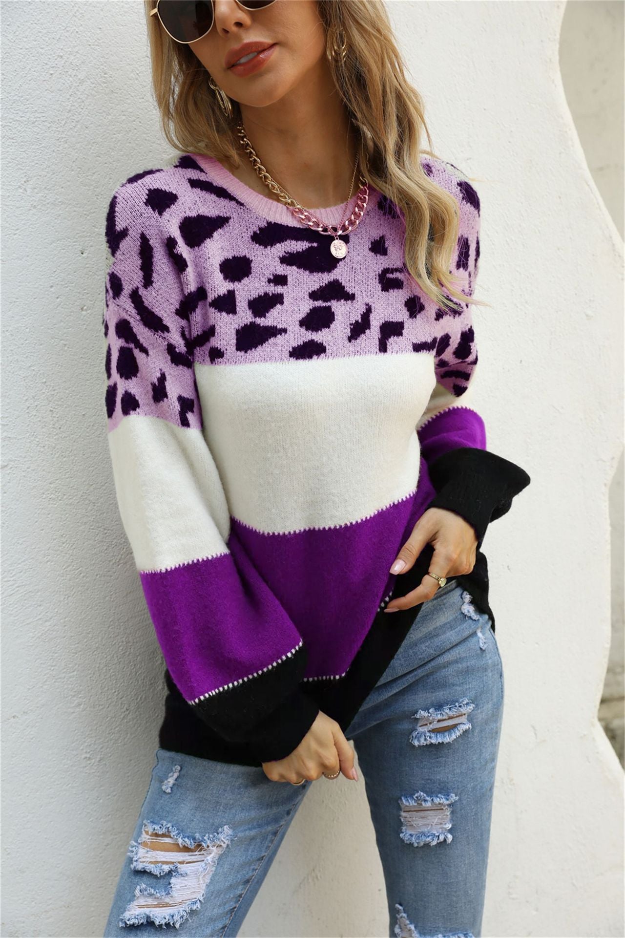 Plus Size Crew Neck Pullover Sweater with Stitching Leopard Print