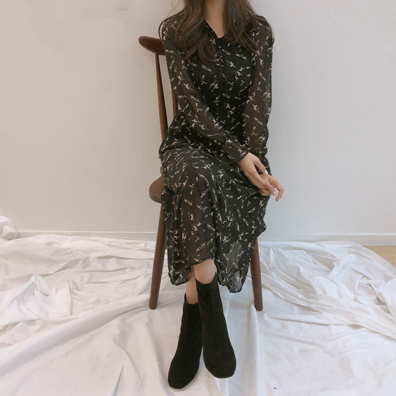 Elegant Mid-Length French Retro Dress with a Flattering Slim Waist and Charming Floral Chiffon Long Sleeves