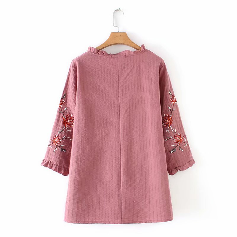 Loose Women's Embroidered Cotton Linen Quarter Sleeve Shirt