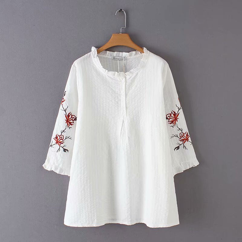 Loose Women's Embroidered Cotton Linen Quarter Sleeve Shirt