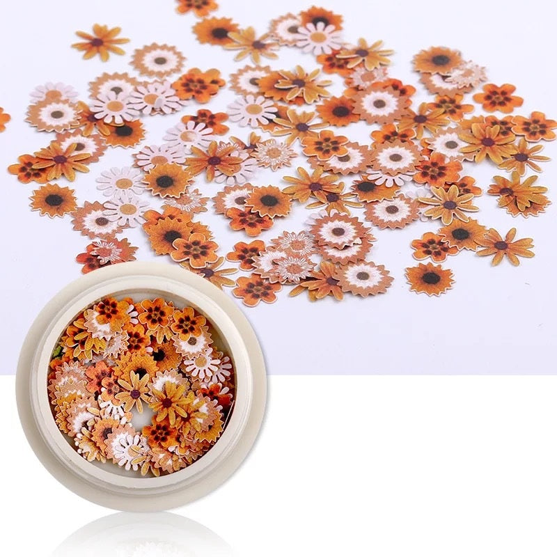 Cross-Border Hot Sale Nail Wood Pulp Sheet Ins Same Paragraph 18 Color Flowers Small Daisy Flower Nail Decoration Patch