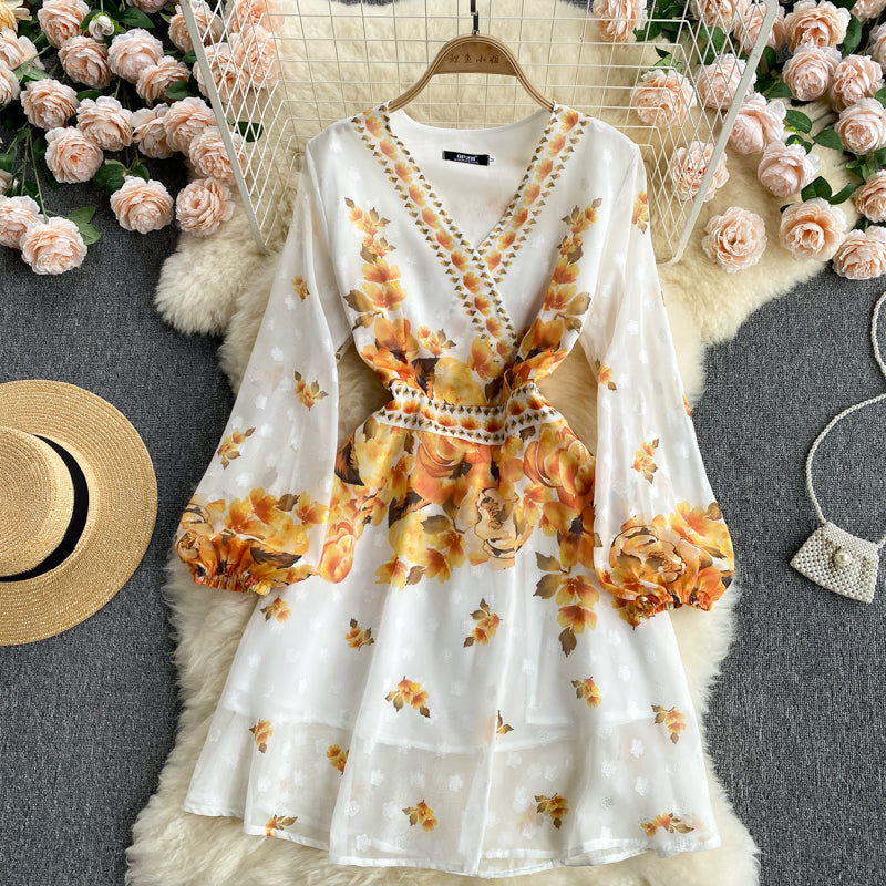 Palace Style Dress New Summer Female Chiffon Puff Sleeve Elegant Print Slim Short Holiday Skirt