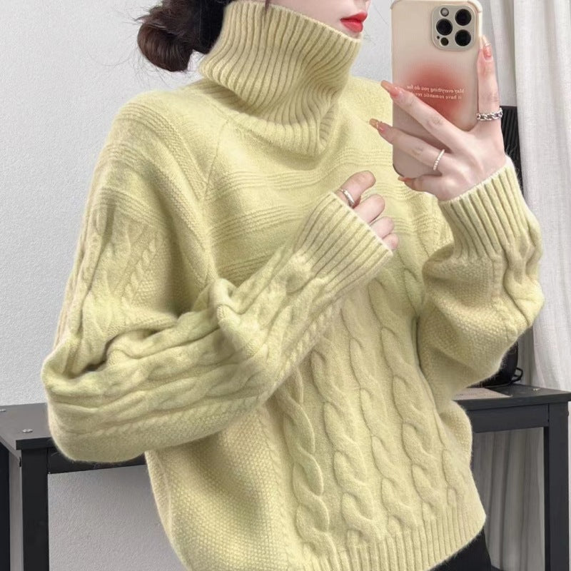 Women's Slimming Knitted Top in Relaxed Idle Style