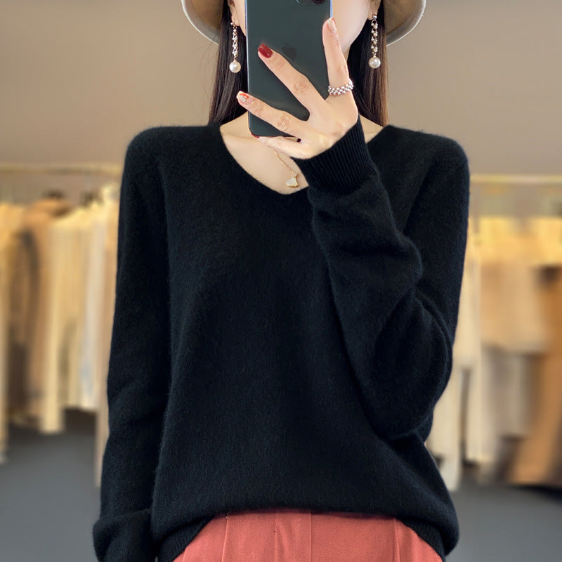 Women's V-Neck Wool Sweater - Solid Color Loose-Fitting Versatile Top for Autumn and Winter