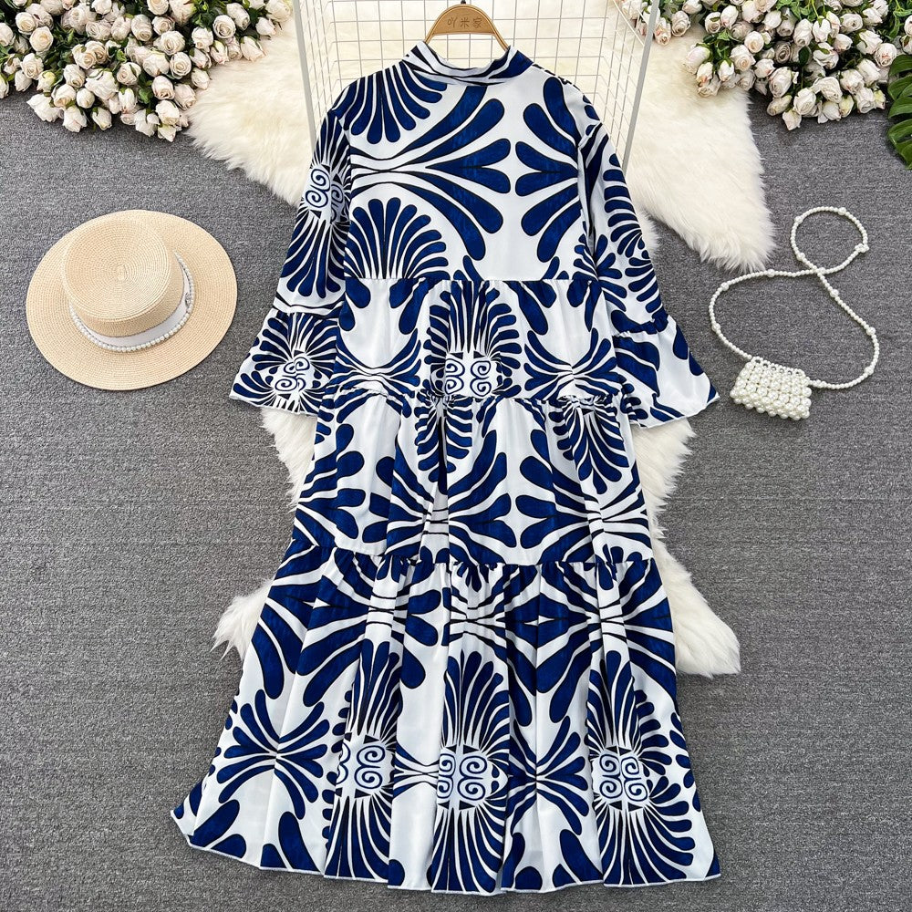 Summer Women's Retro Flared Long Sleeve V-neck Printed Dress