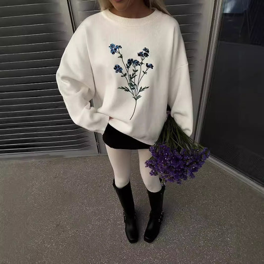 Floral Embroidered Crew Neck Sweater for Autumn