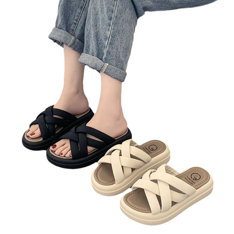 Summer Style with Fashionable Women's Outdoor Slippers
