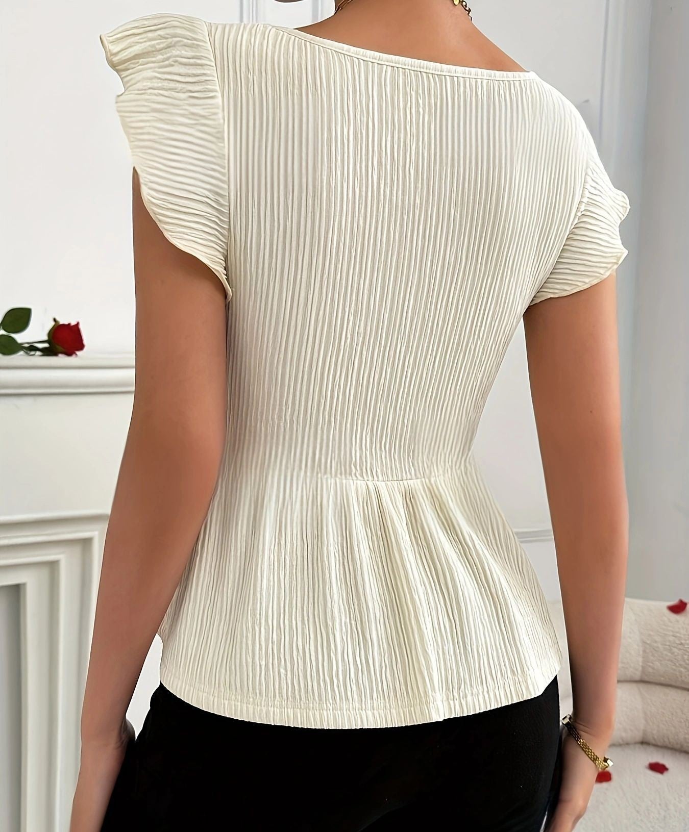 Women's Princess Collar Shirt with Tight Waist and Short Sleeves