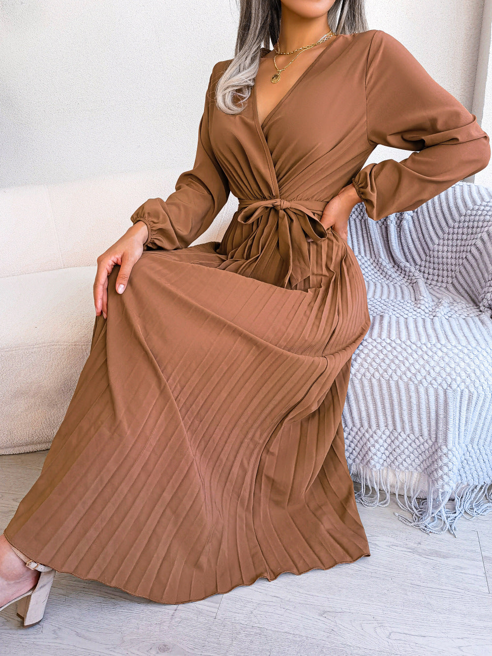 Elegant Cross-Pleated Maxi Dress with a Touch of Fashio