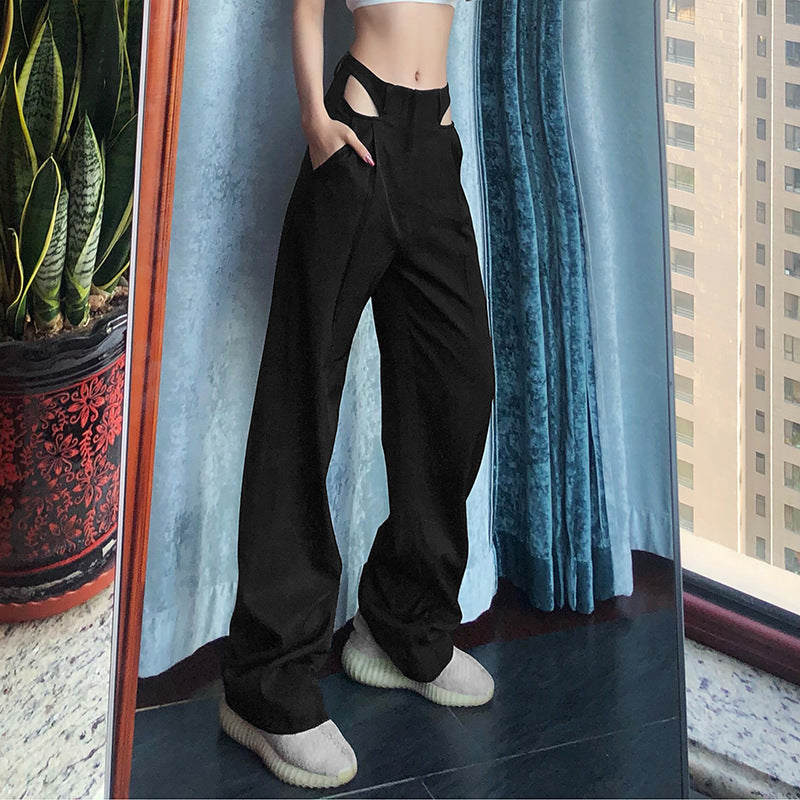 Long-Legged Black Pants Loose yet Slim Fit