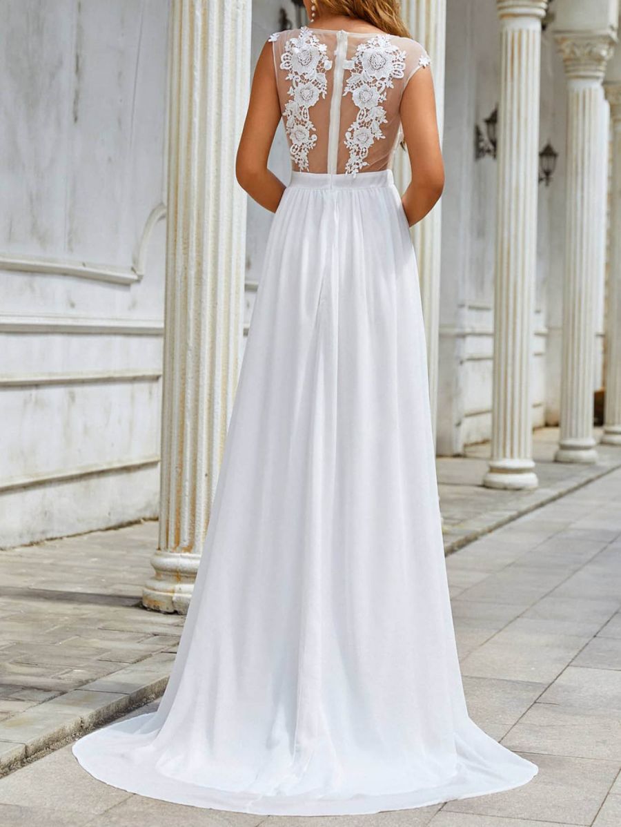 Chiffon Lace Trailing Wedding Gown Elegant Look