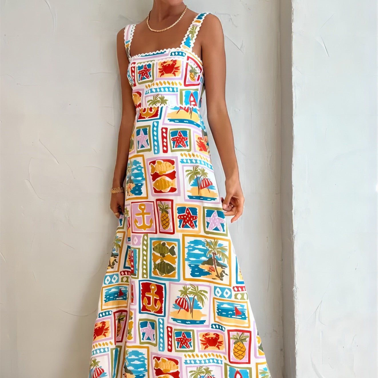 Fashionable Strapless Dress with Graffiti Design