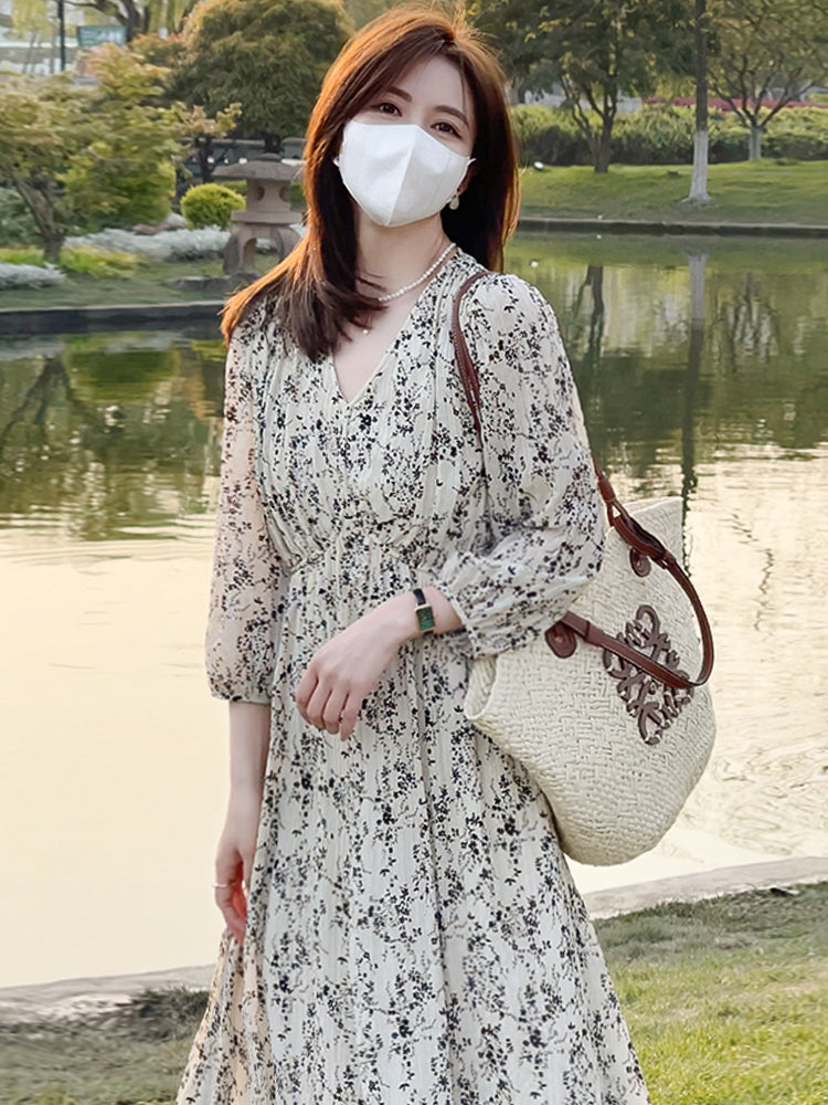 V-neck High-end Long-sleeved Dress Femininity