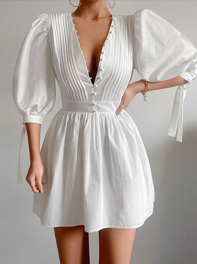 Women's Graceful And Fashionable Button V-neck Puff Sleeve Dress