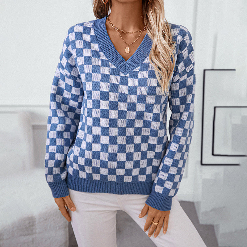 V-Neck Loose Pullover Sweater with Chessboard Plaid and Color Block Design