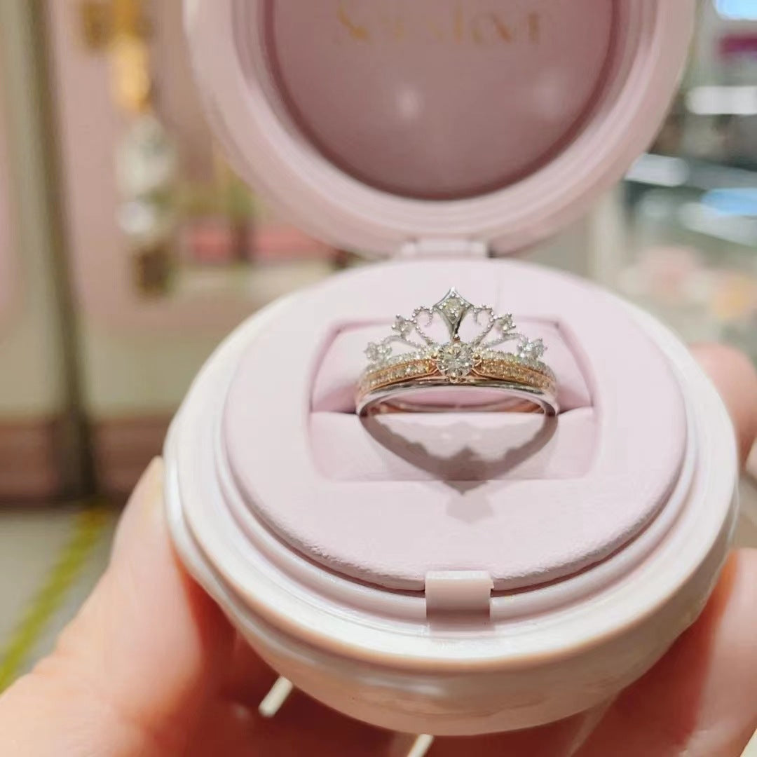 Castle Fireworks Ring – A Royal and Enchanting Accessory for Women