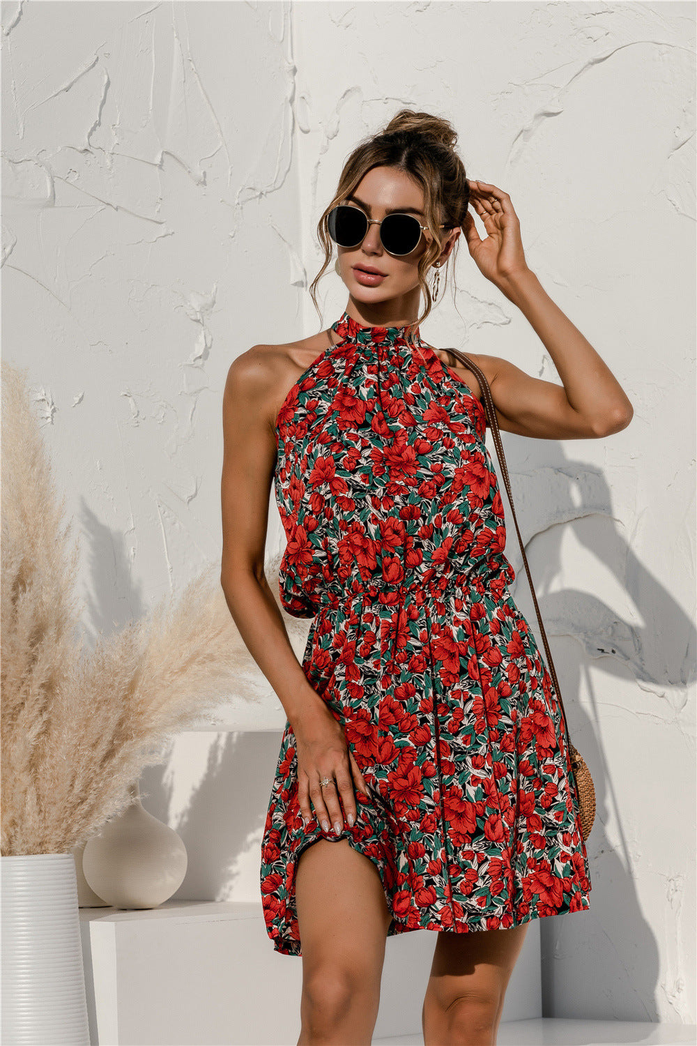 Popular Independent Station Popular Halter Floral Tie-neck Strapless Sexy Dress