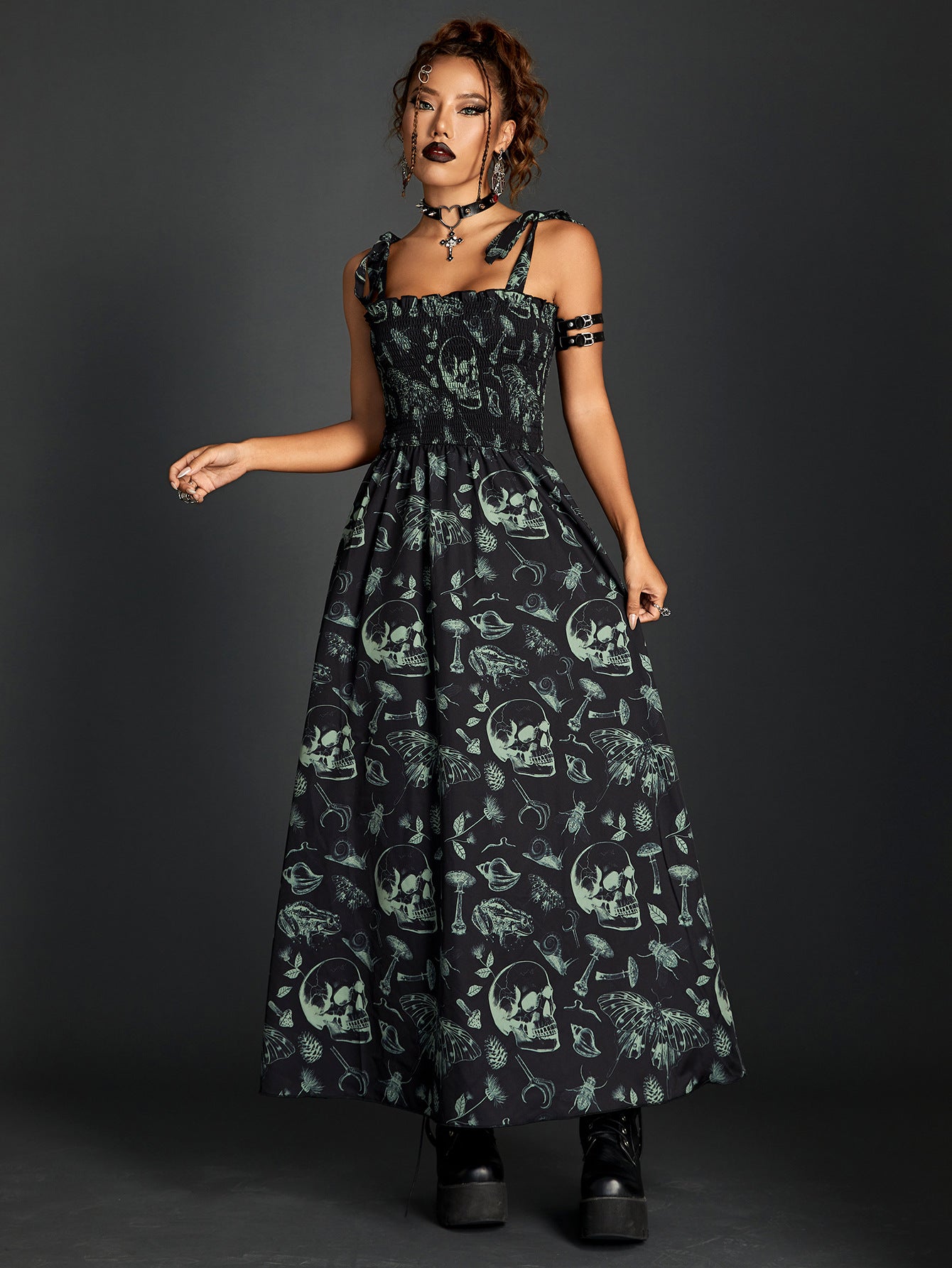 Smocking Lace-Up Tube Top Dress with Dark Printing