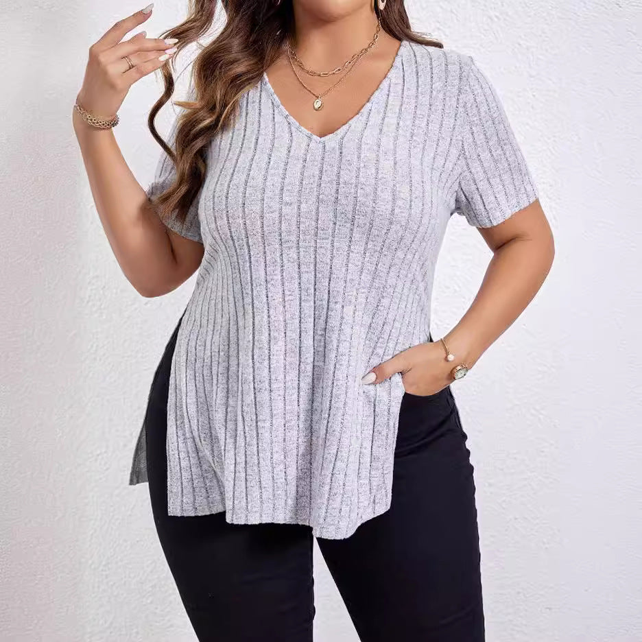 Plus Size Solid Color V-Neck Top with Short Sleeves and Split Sunken Stripe