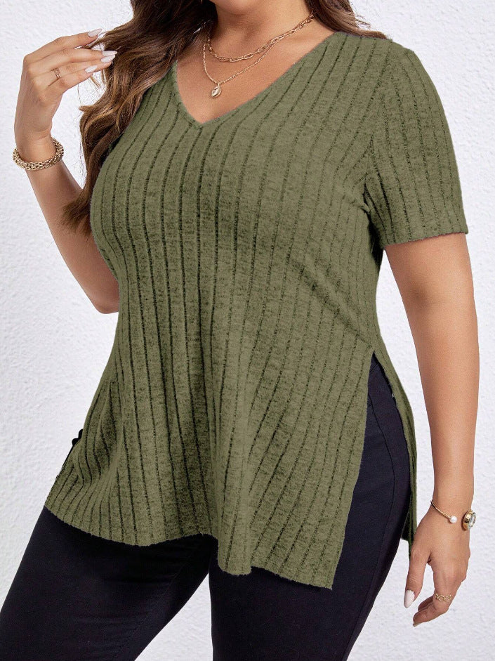 Plus Size Solid Color V-Neck Top with Short Sleeves and Split Sunken Stripe