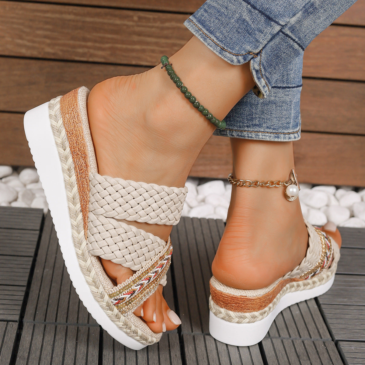 Thick Bottom Ladies Hemp Rope Woven Casual Slippers