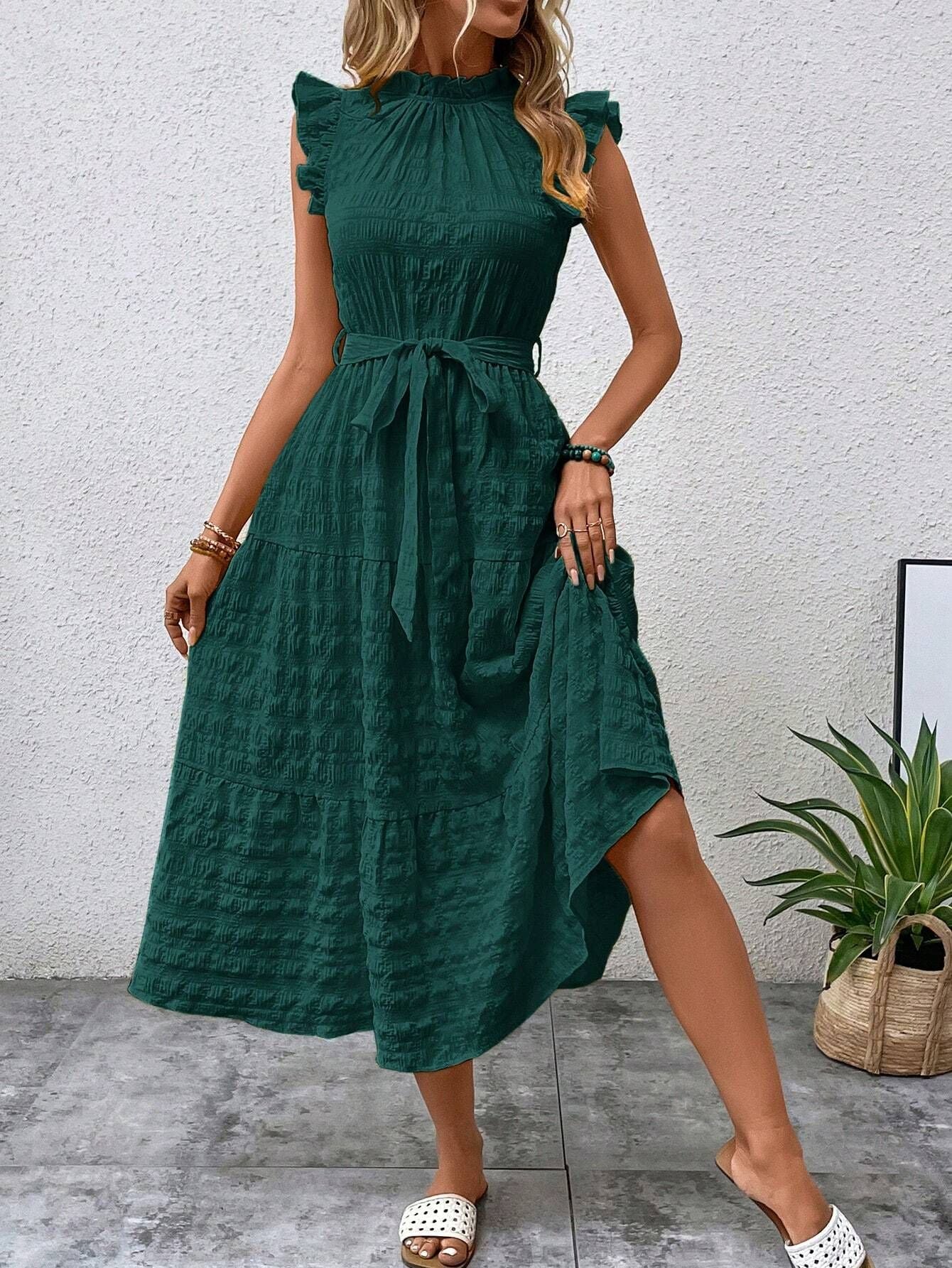 Fashionable Lace-Up Dress with Stringy Selvedge Detail for Women