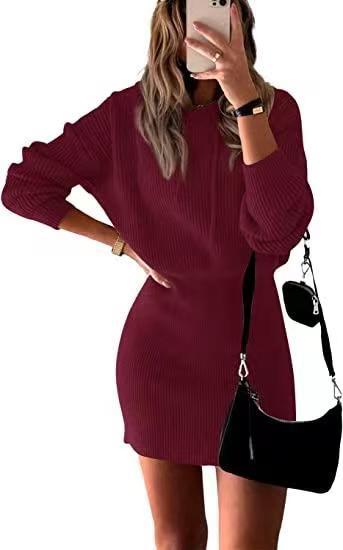 Elegant Knitted Hooded Dress: Women's Fashionable Attire