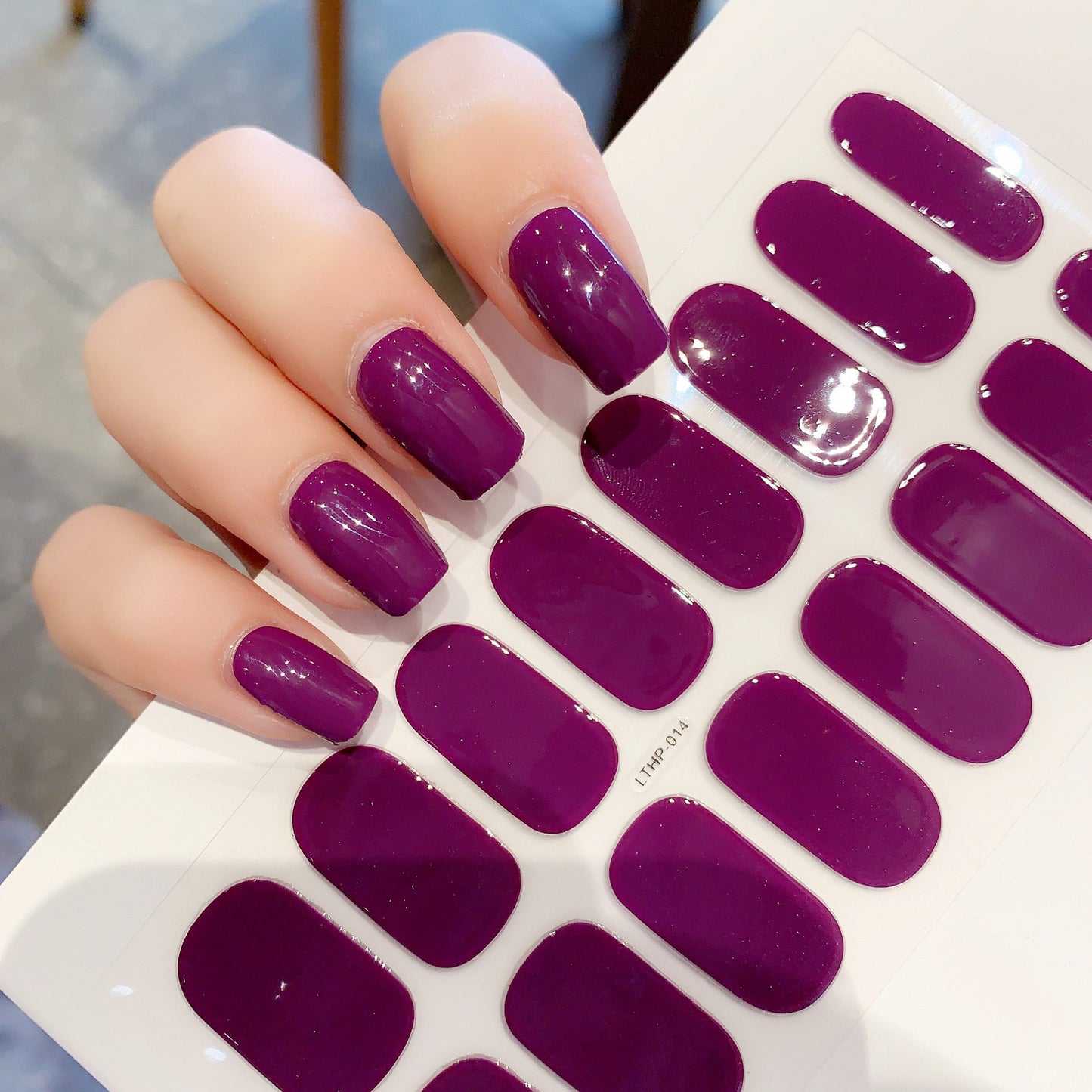 Waterproof And Durable Second Generation Semi-cured UV Nail Beauty Stickers