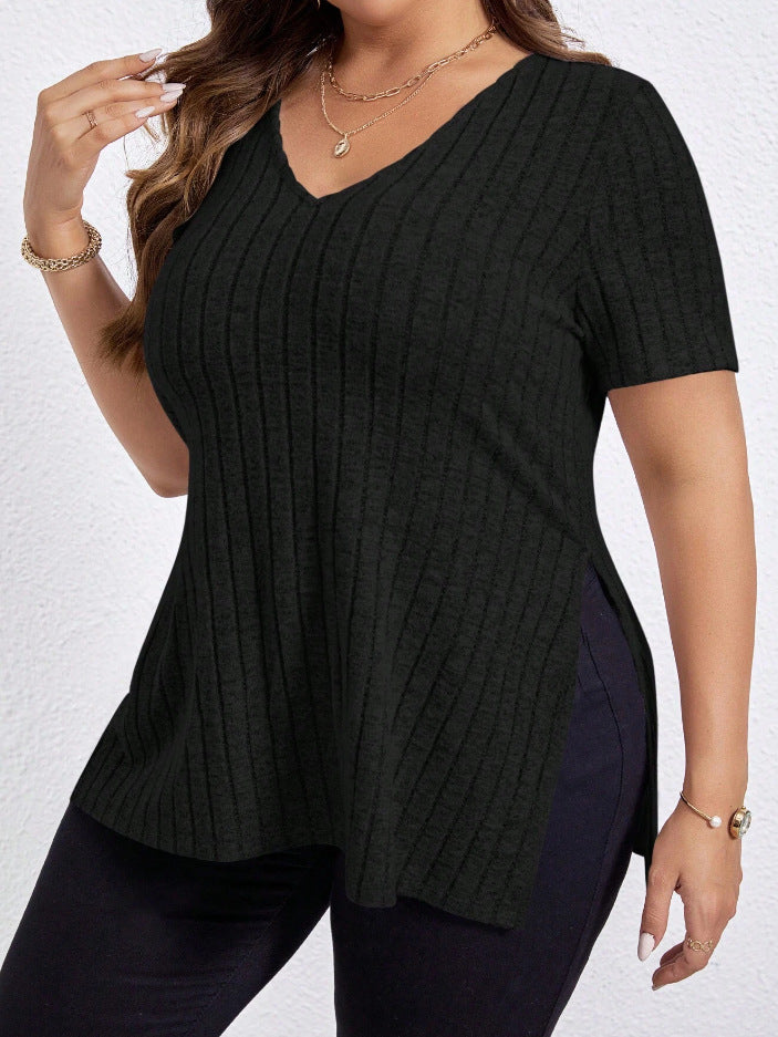 Plus Size Solid Color V-Neck Top with Short Sleeves and Split Sunken Stripe