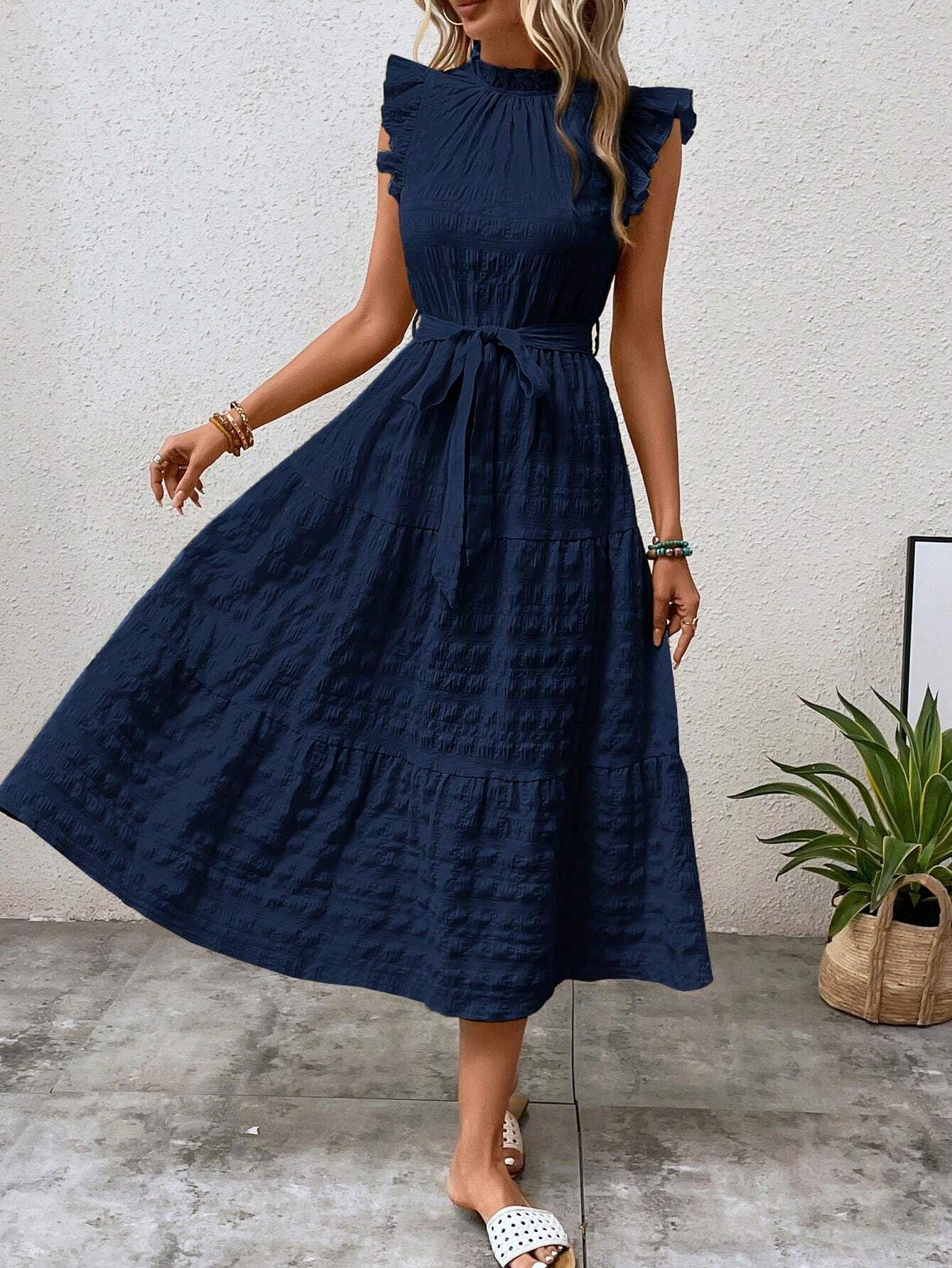 Fashionable Lace-Up Dress with Stringy Selvedge Detail for Women