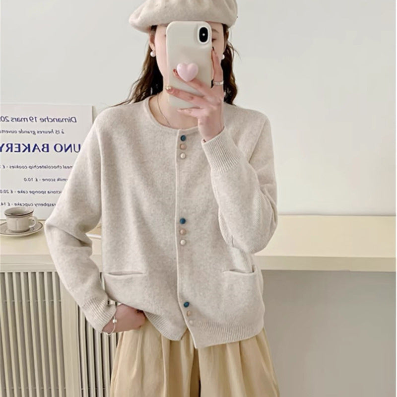 Fashionable Loose and Relaxed Round Neck Knitted Cardigan Top