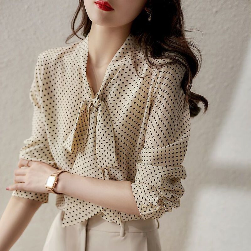 Women's Fashionable Polka Dot Shirt Casual Top