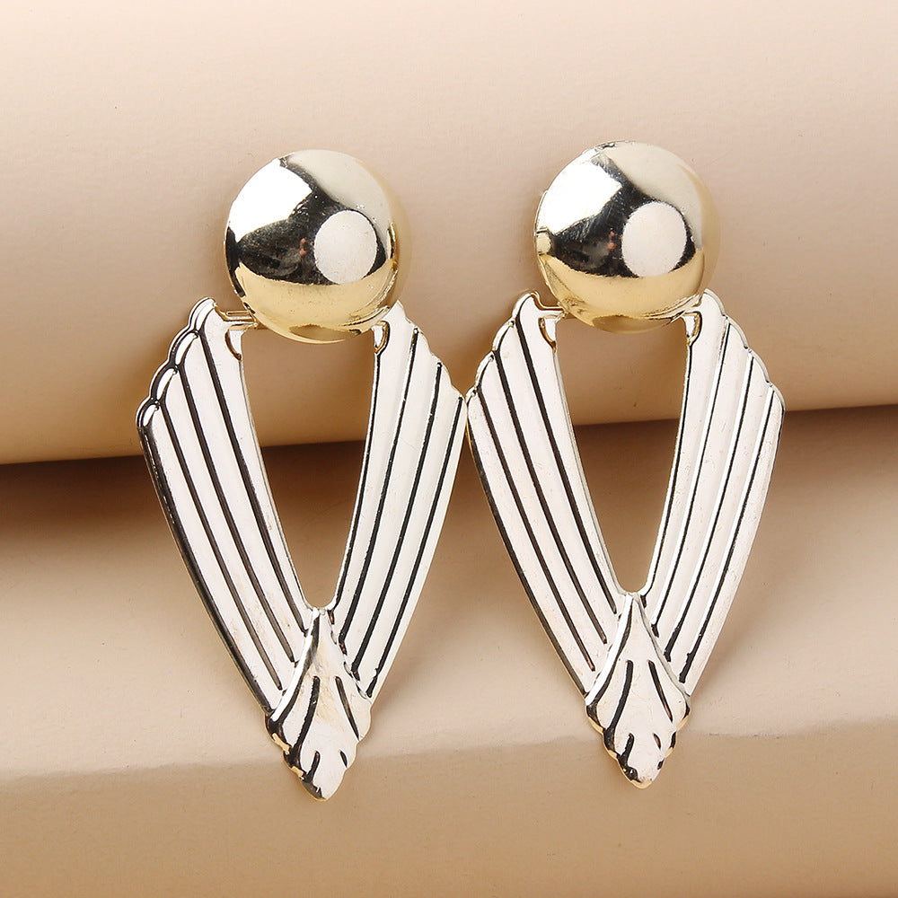 Personalized Metal Fashion Pierced Geometric Earrings