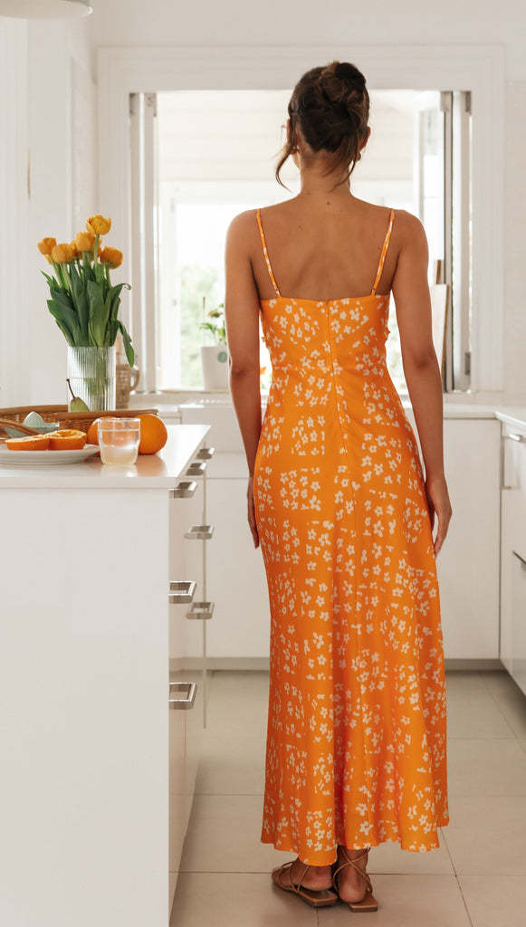 Women's Slim-fit V-neck Brace Printed Backless Long Dress