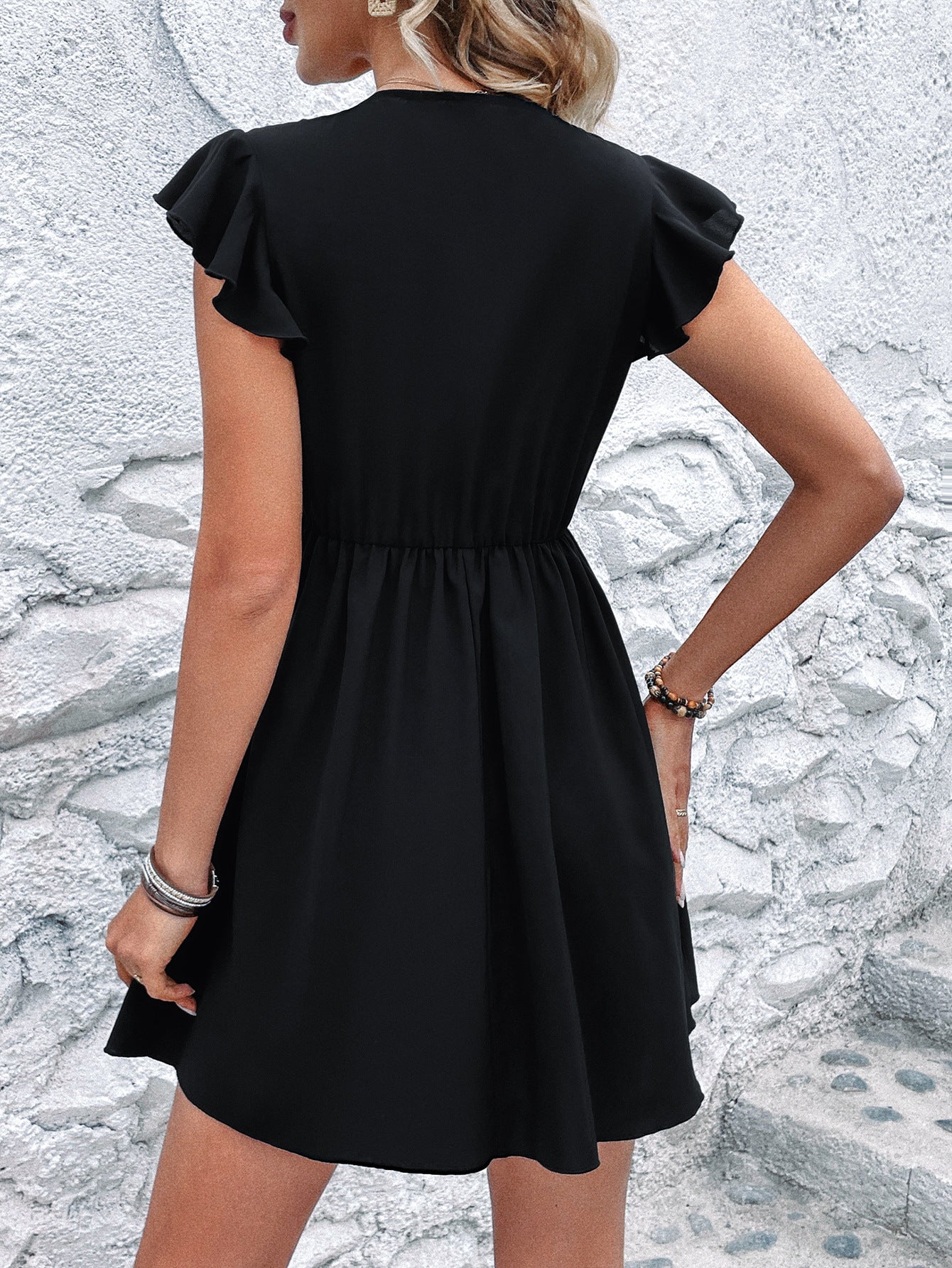 Sleeveless Dress with Waist-Control for Women