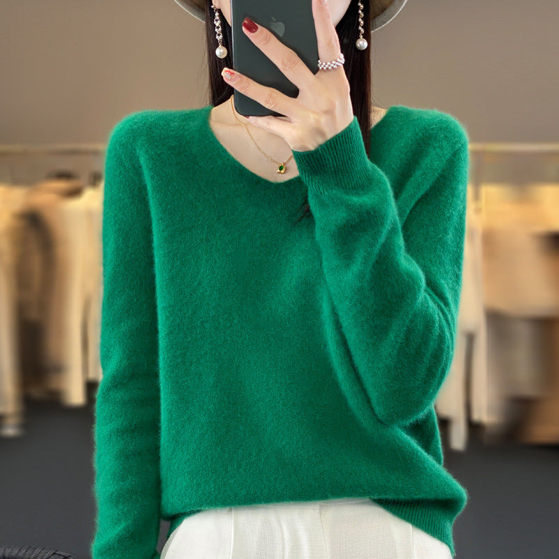 Women's V-Neck Wool Sweater - Solid Color Loose-Fitting Versatile Top for Autumn and Winter