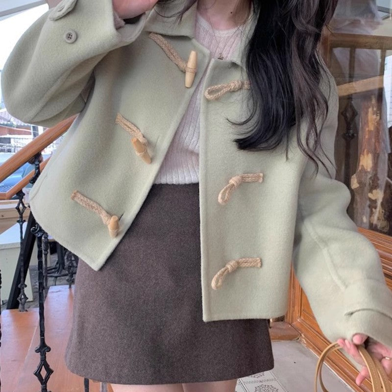 Retro Elegant Woolen Coat with Lapel and Horn Buttons