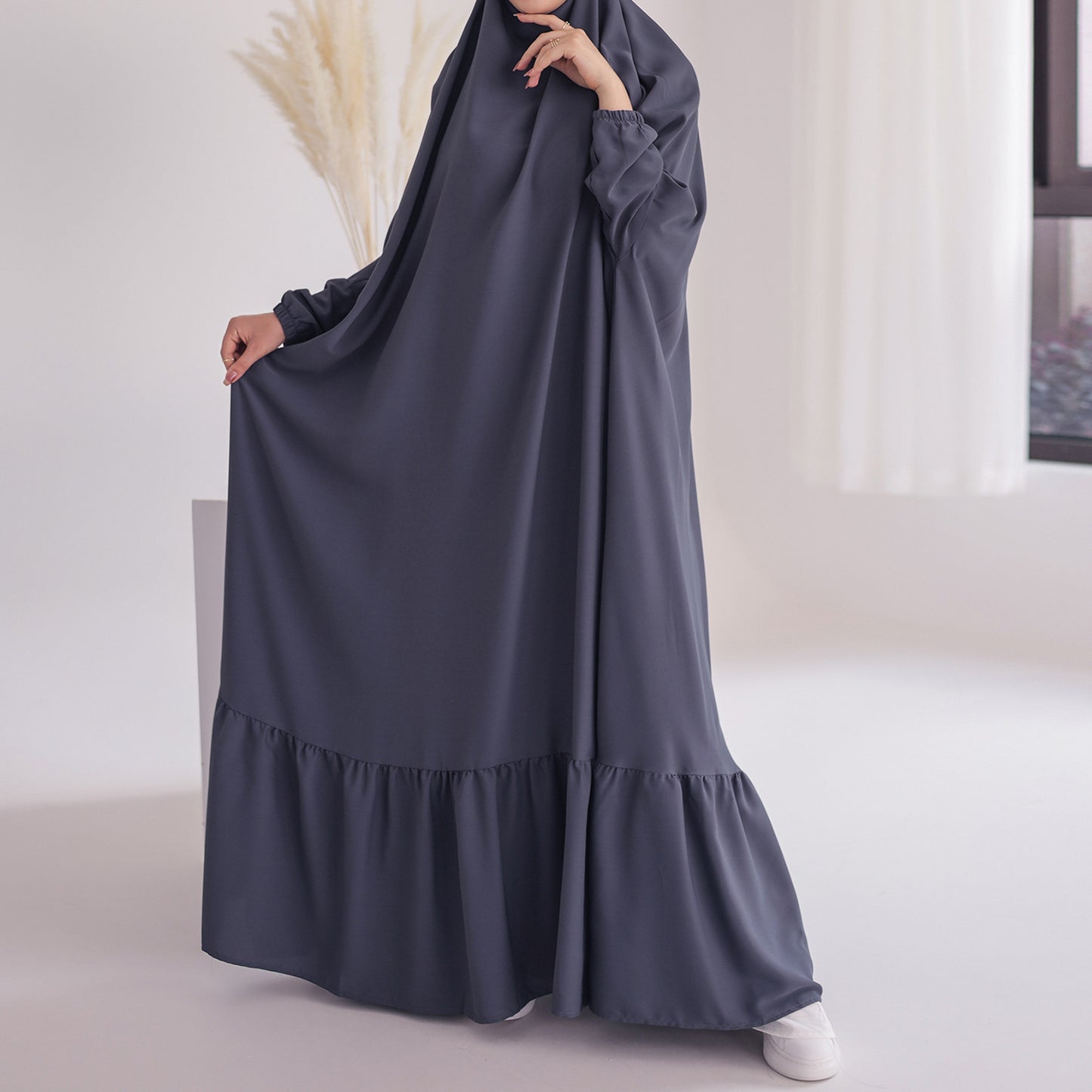 Elegant Solid Color Swing Robe Dress