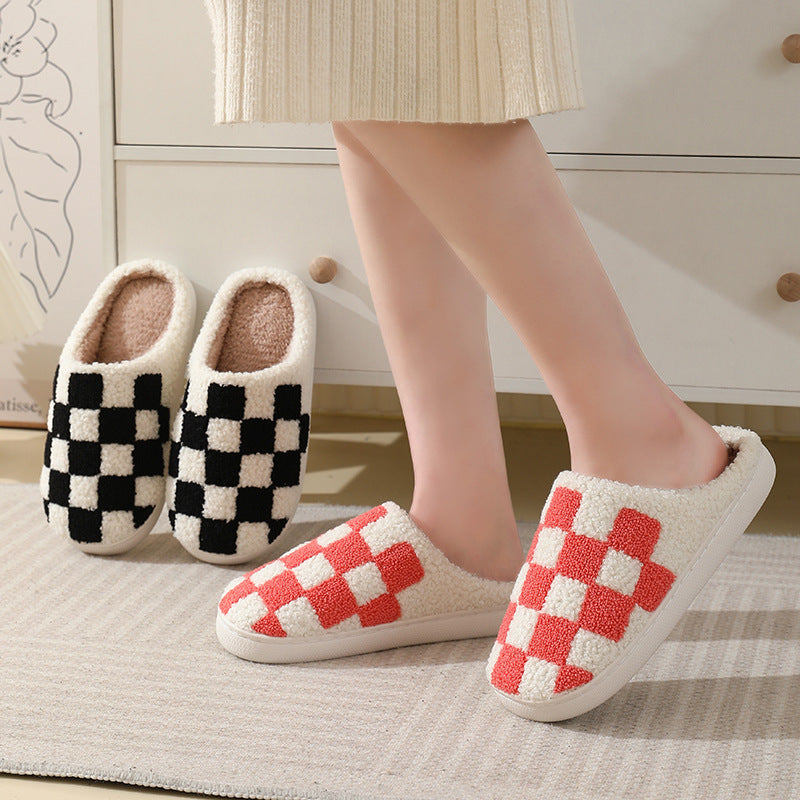 Couple's Winter Checkerboard Print House Slippers