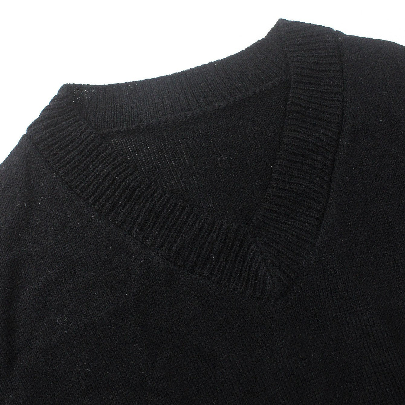 Loose-Fit Casual Mid-Length Sweater