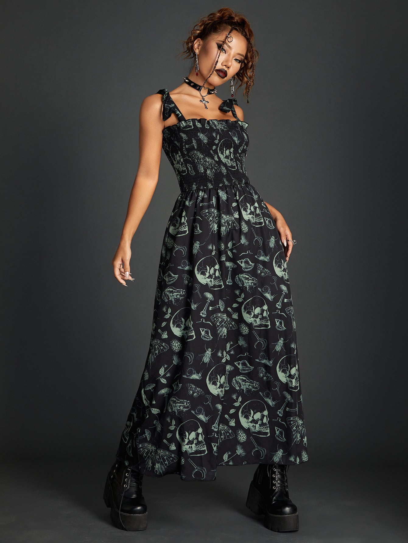 Smocking Lace-Up Tube Top Dress with Dark Printing