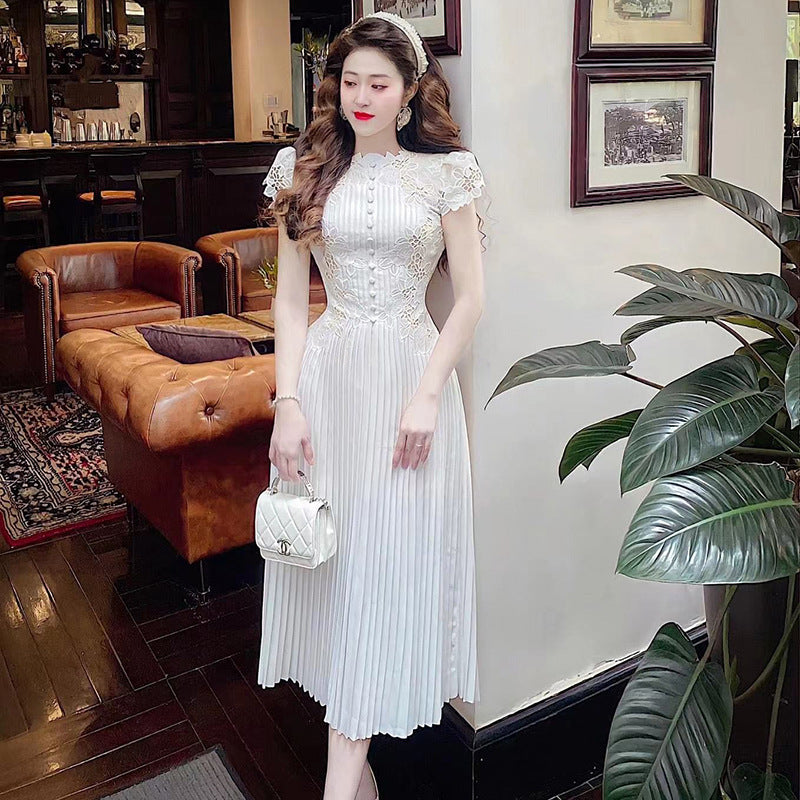 Summer New Lady Lace Embroidered Temperament Waist-controlled Dress