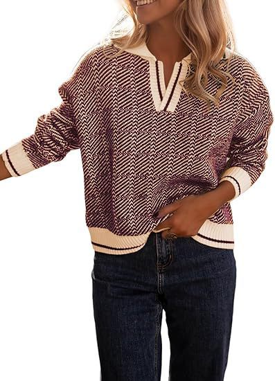 Women's Knitted Pullover with Lapel