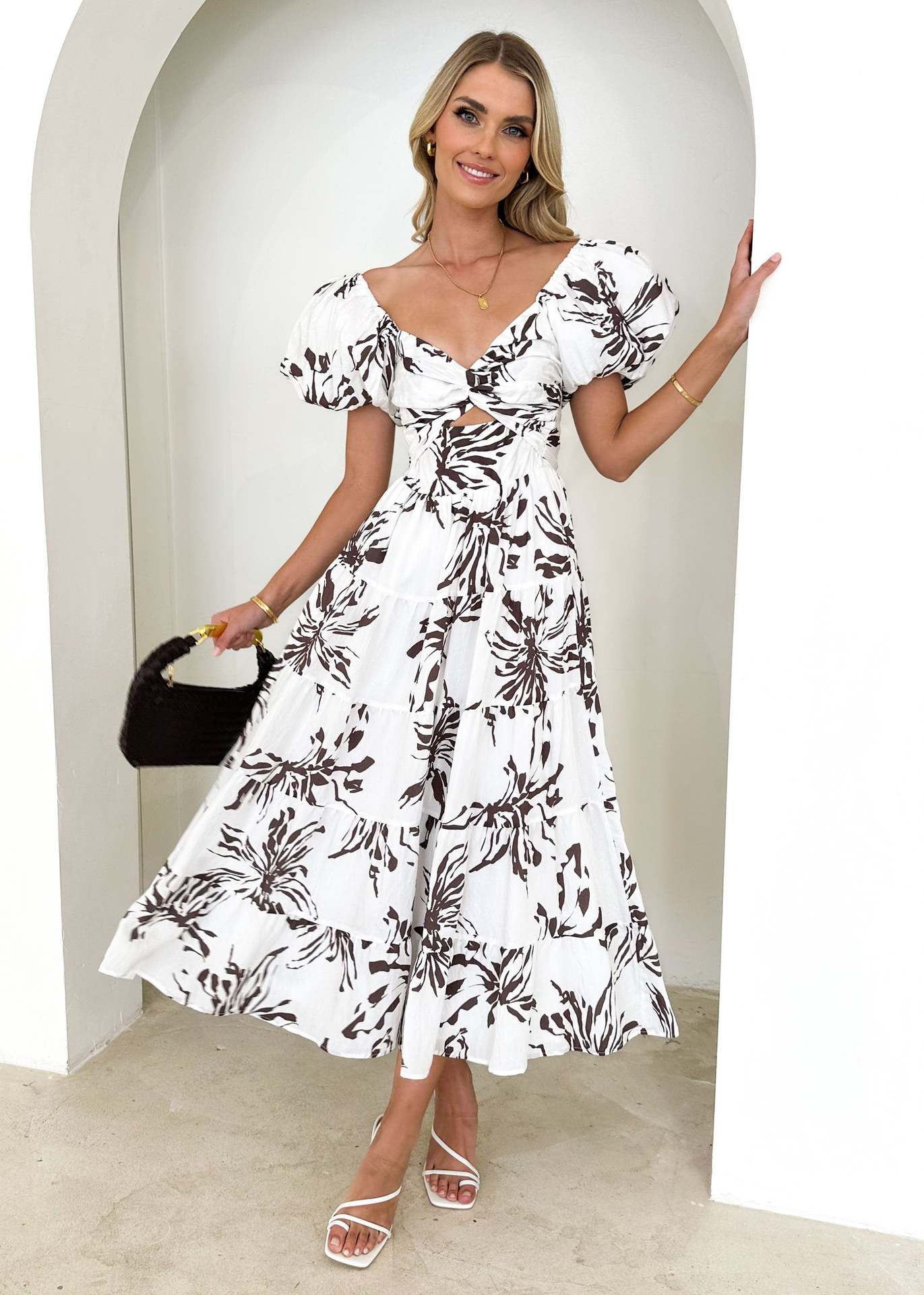 Spring Ladies Fashion Elegant Puff Sleeve V-neck Hollow Printed Dress