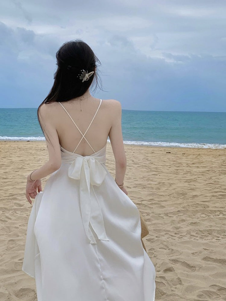 White Halter Dress With V-neck And Halter Back