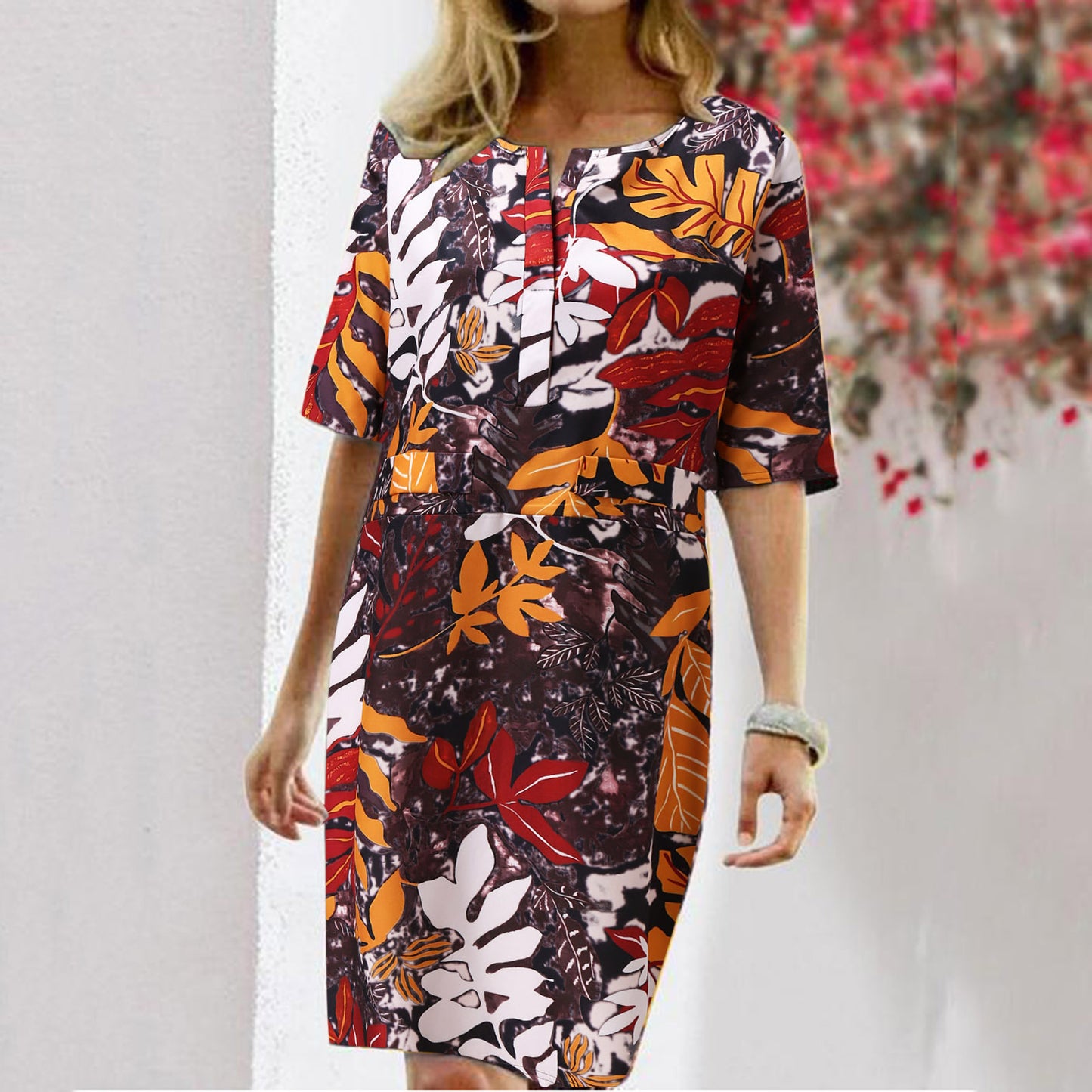 Vintage Summer Dress for Women with Floral Leaf Print, Slit, Round Neck, and Half Sleeves