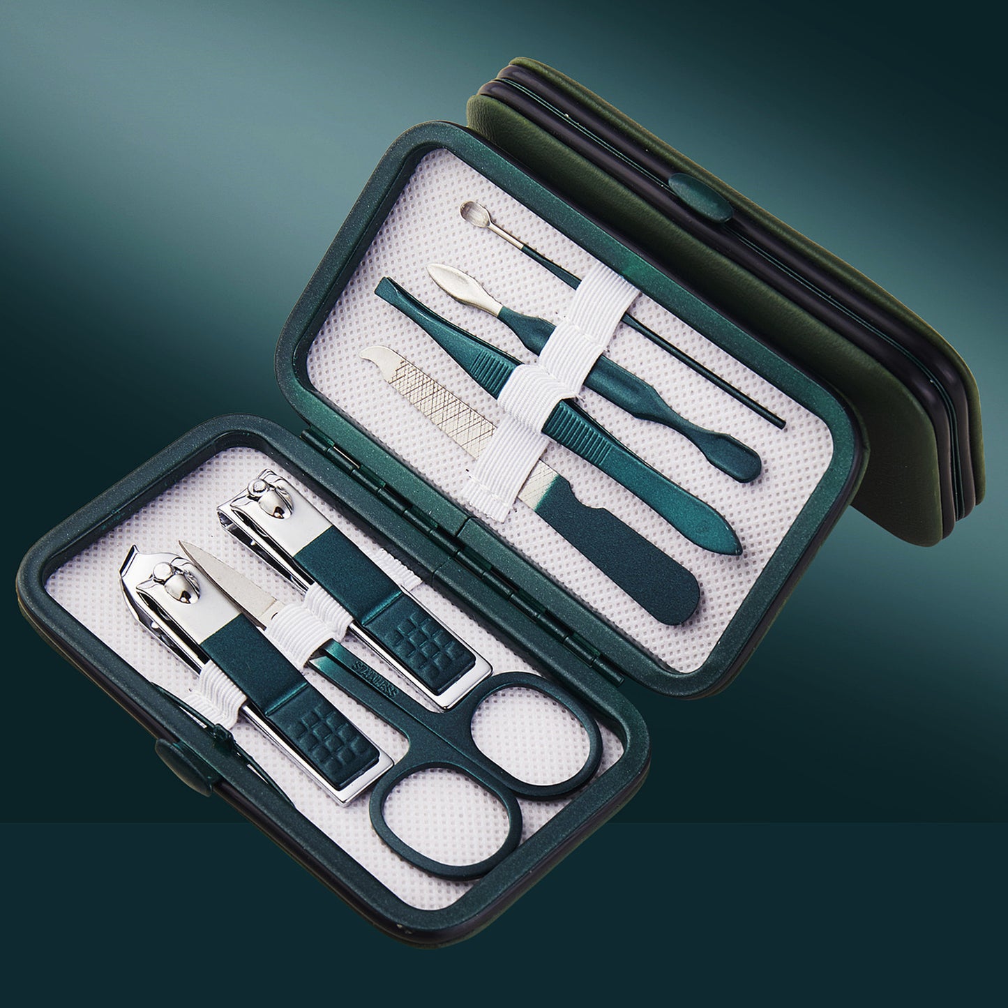 Manicure Implement Nail Clippers Set with Pedicure Knife in a Convenient Box