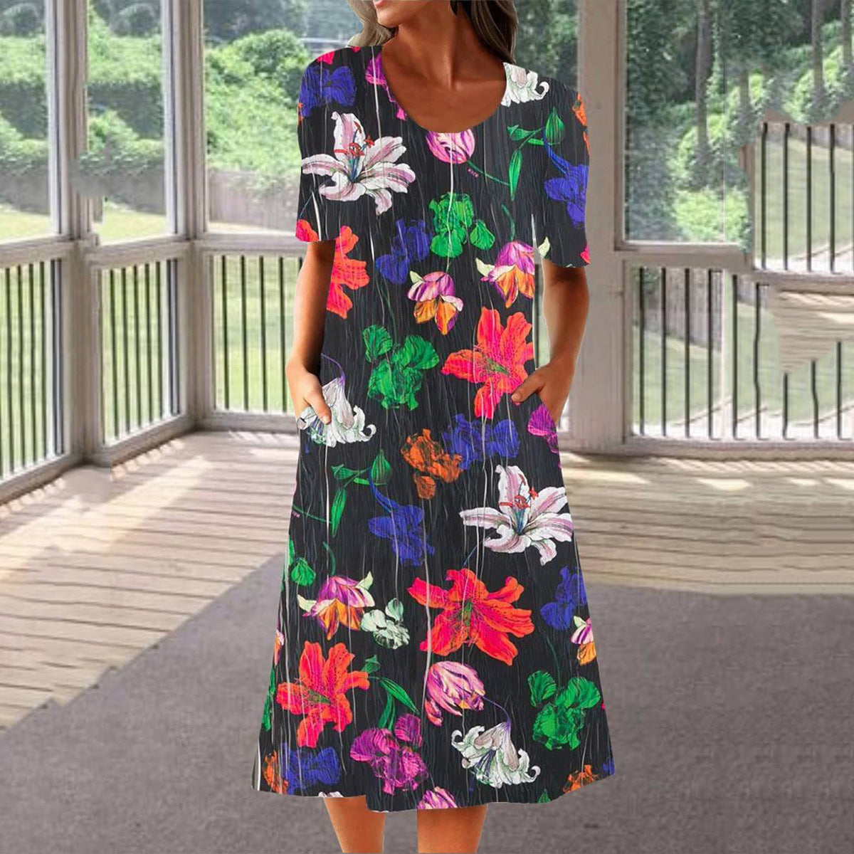 Casual And Fashionable Printed Short Sleeved Dress