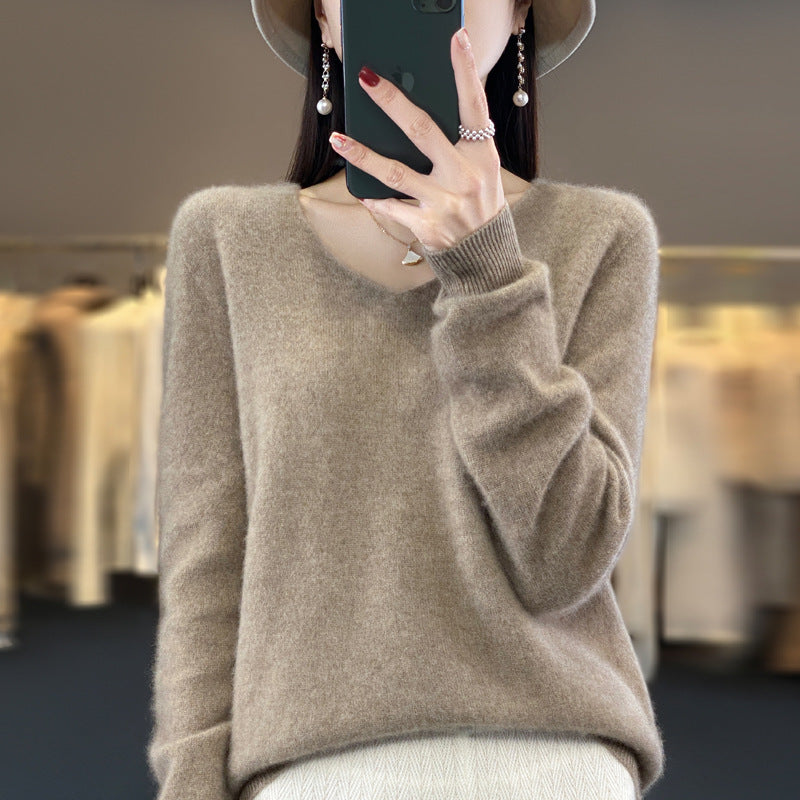 Women's V-Neck Wool Sweater - Solid Color Loose-Fitting Versatile Top for Autumn and Winter