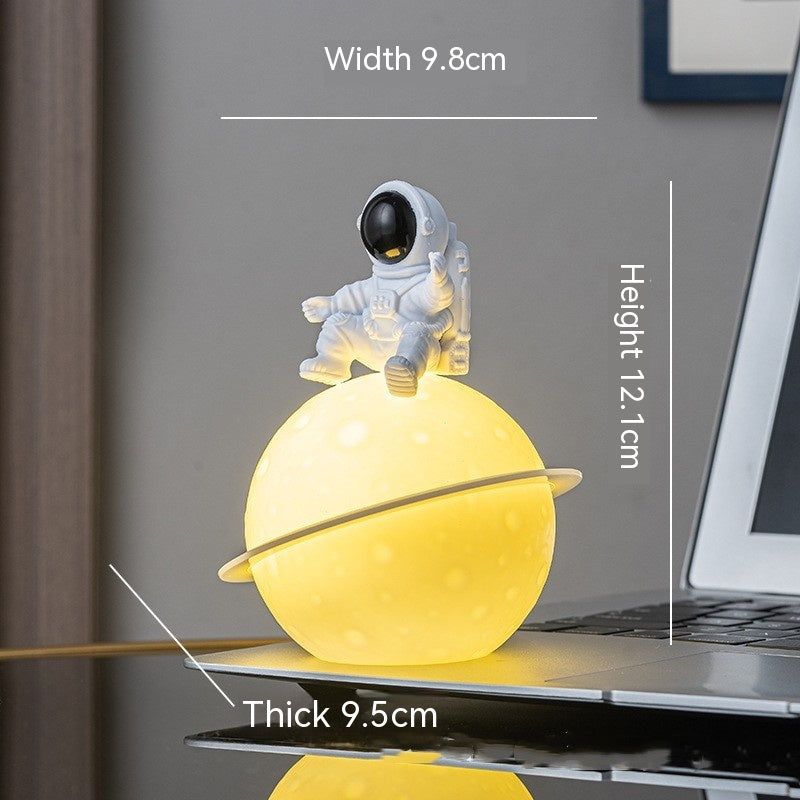 Astronaut Small Night Lamp - Table Decoration for Atmosphere Ornaments